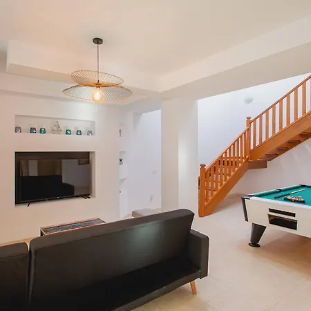 Stylish 6 Bedroom Princesa - Beside Beach&waterpark * Playa Blanca (Lanzarote)